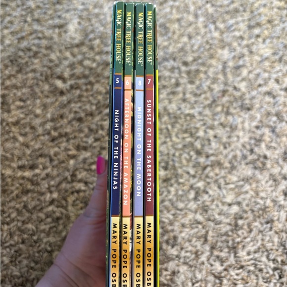 Magic Tree House Books 5-8 Box Set - Picture 2 of 2